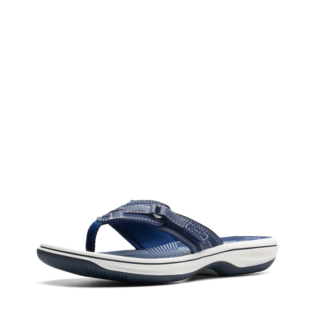 Clarks Women's Breeze Sea Flip-Flop, Navy Synthetic, 8Clarks Women's Breeze Sea Flip-Flop, Navy Synthetic, 8 used