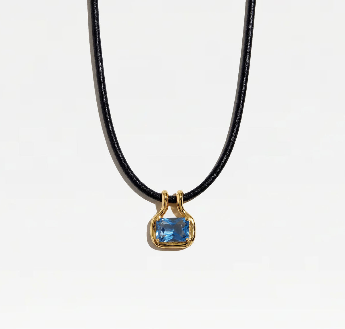 THE NAIA AQUA GEM PENDANT NECKLACE